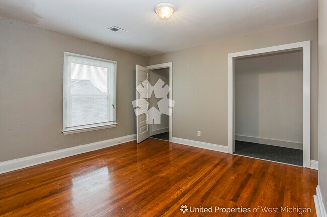 Foto del edificio - 29 Putnam St SW