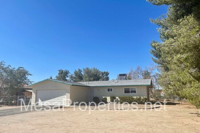 Building Photo - 15376 Sitting Bull St