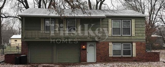 Building Photo - 13136 Ashland Ave
