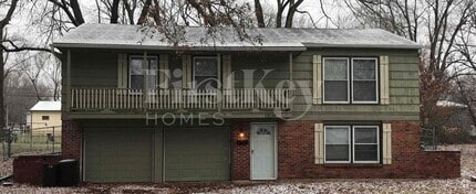 Building Photo - 13136 Ashland Ave