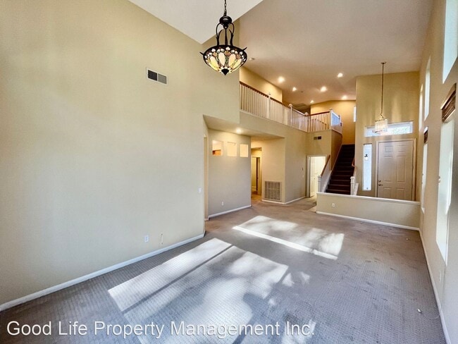 Building Photo - 5 br, 3 bath House - 11663 Tree Hollow Ln