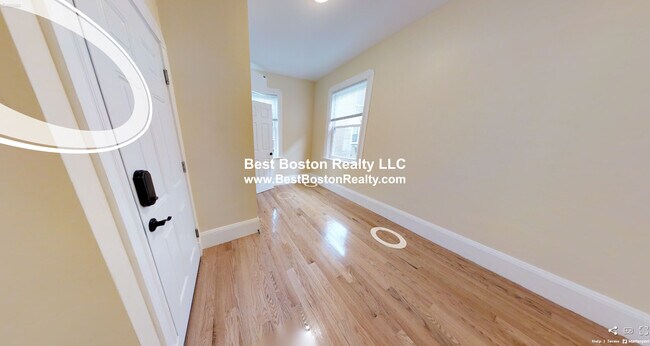 Foto del edificio - 48-50 Lowell St. Unit 2