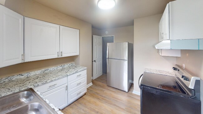 Foto del edificio - 597-599 Morris Ave