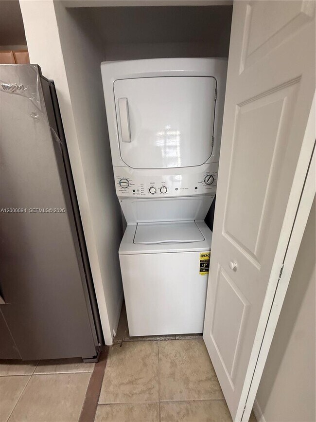 Foto del edificio - 119 SW 6th Ave