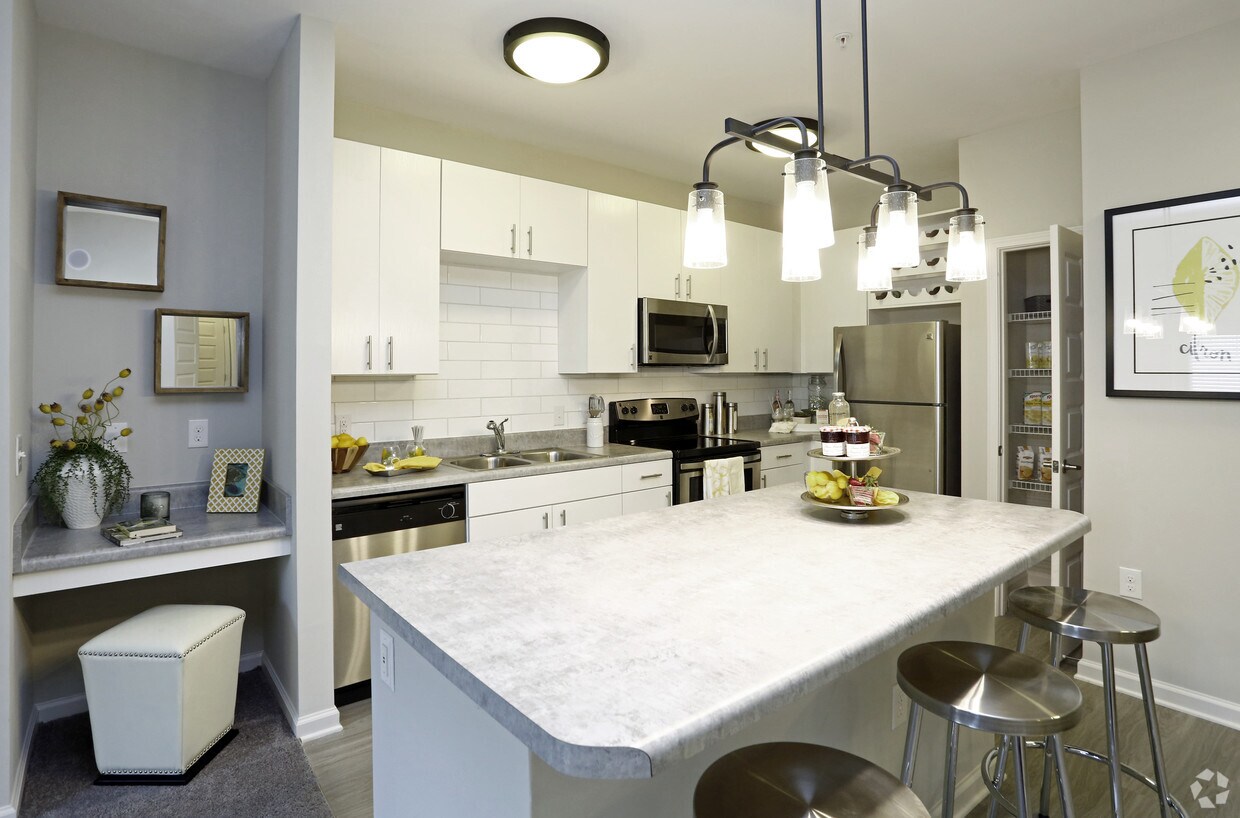 Capital Creek at Heritage Apartments 1910 Capital Creek Dr Wake