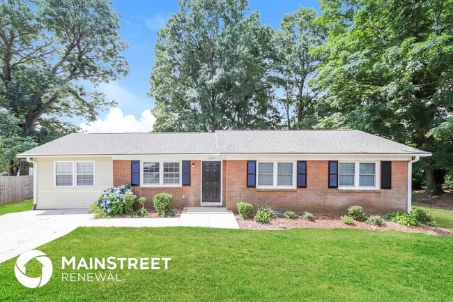 320 Logan Ct