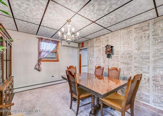 Foto del edificio - 1409 E Elm St