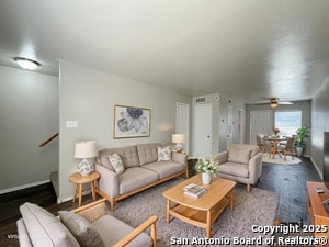 Building Photo - 2802 Lasses Blvd