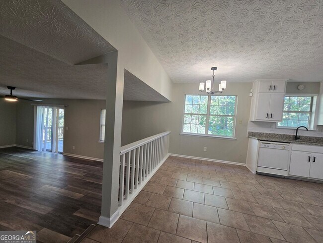 Foto del edificio - 938 Iron Gate Blvd