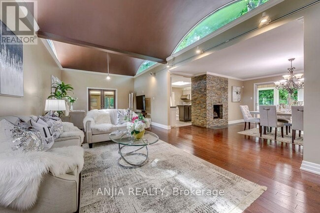 Building Photo - 2419 Lionheart Crescent