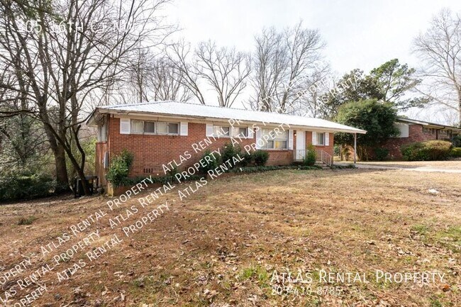 Building Photo - 305 16th Ct NW