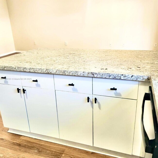 Foto del edificio - 14116 SW 260th St