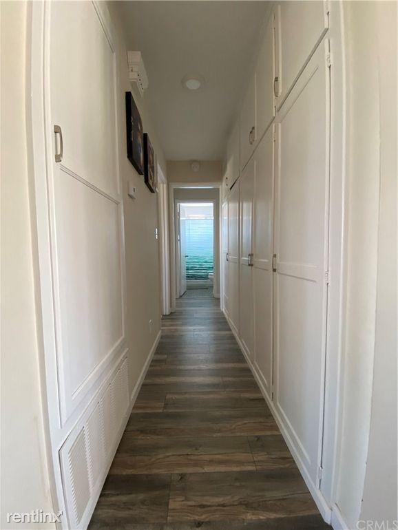 Building Photo - 3 br, 1 bath Townhome - 15 Curtis Dr