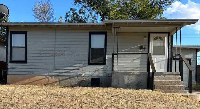 Foto del edificio - 1410 Tucson Rd