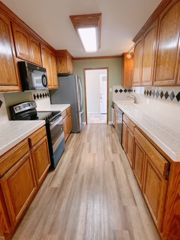 Building Photo - 1336 El Camino Dr