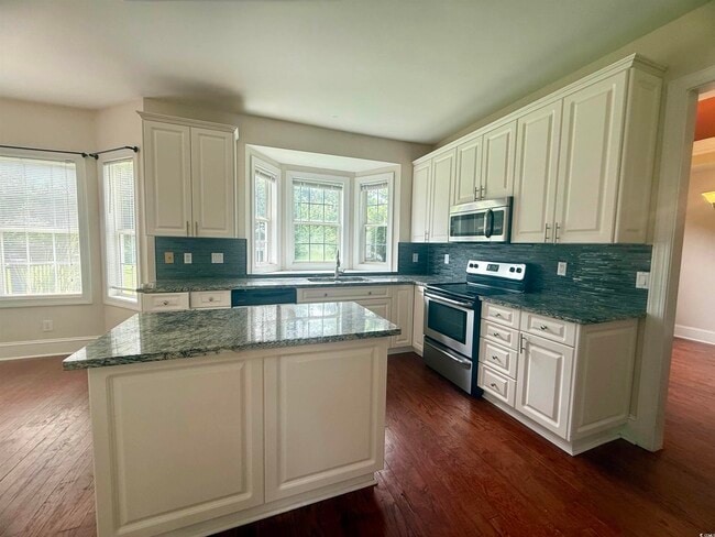 Building Photo - 3848 Waterford Dr