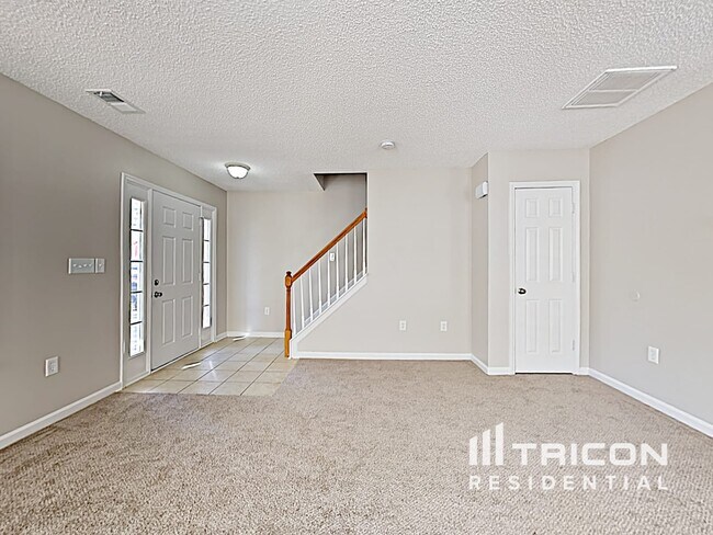 Foto del edificio - 177 Everett Park Dr
