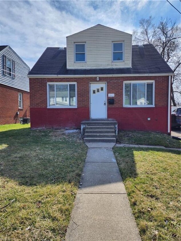 Primary Photo - 2-Bedroom, 1-Bathroom Single Family Home f...