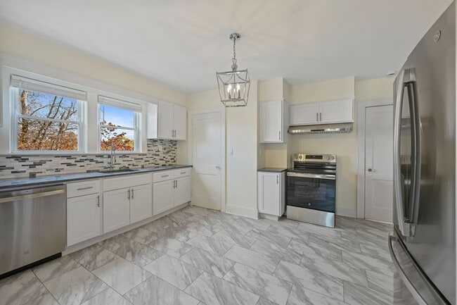 Foto del edificio - 158 Henry St