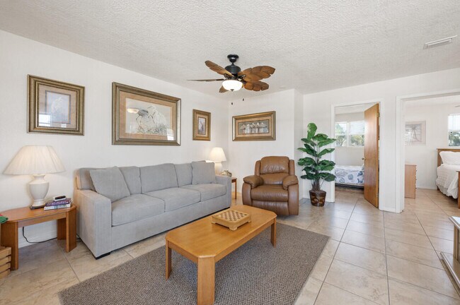 Foto del edificio - 420 Johnson Ave