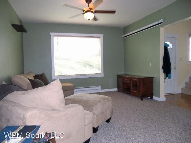 Building Photo - 2 br, 1.5 bath House - 814 S 15th St