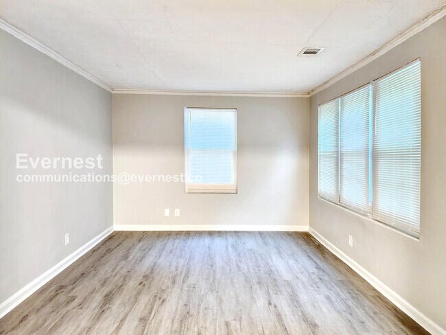 Foto del edificio - 2672 Northview Ave