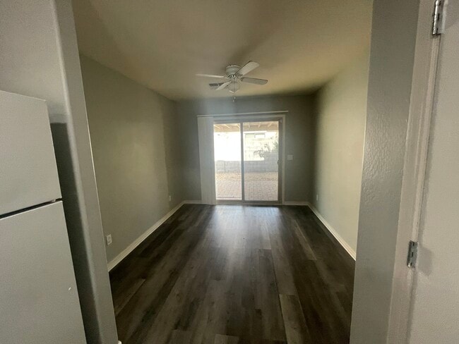 Foto del edificio - 2180 E Cochise Ave