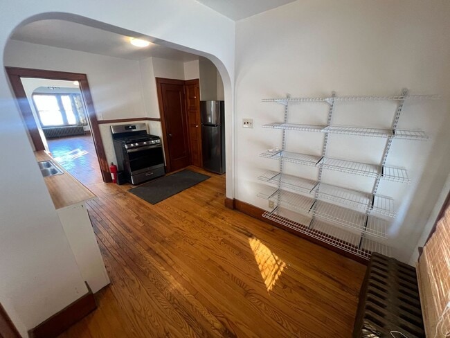 Building Photo - Beautiful Single-Family Home in a Peaceful Neighborhood