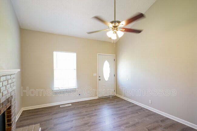 Building Photo - 1272 Tuckahoe Dr