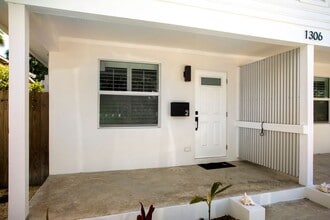 Building Photo - 1306 Eliza St