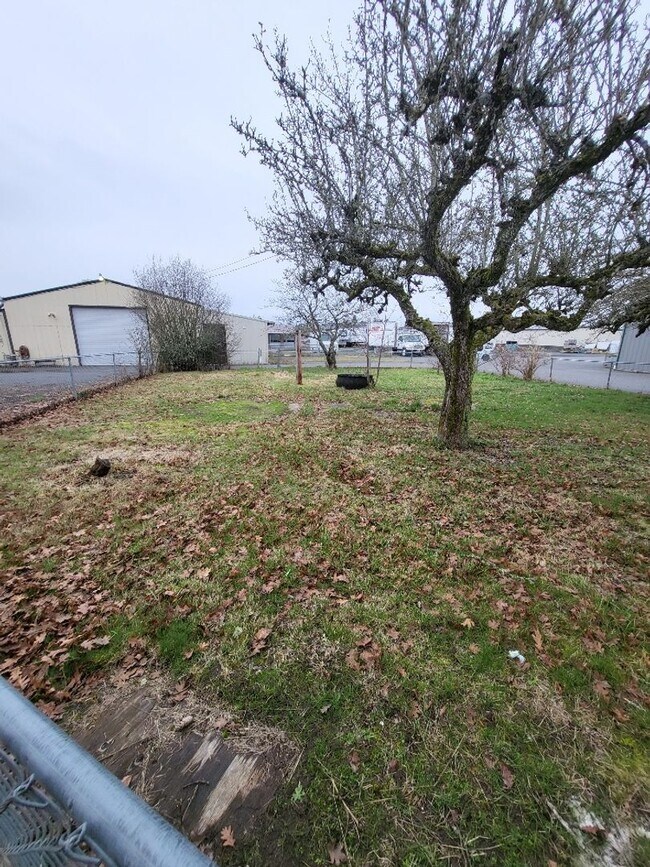 Building Photo - STATUS: *PENDING APPLICATION*  | R273B | $1895 + $100 flat rate water/sewer