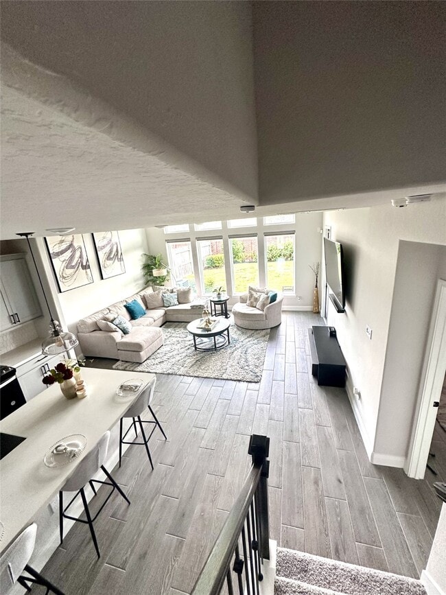 Building Photo - 10130 Water Harbor Dr