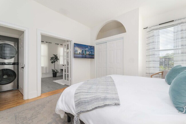 Foto del edificio - 1447 N Laura St