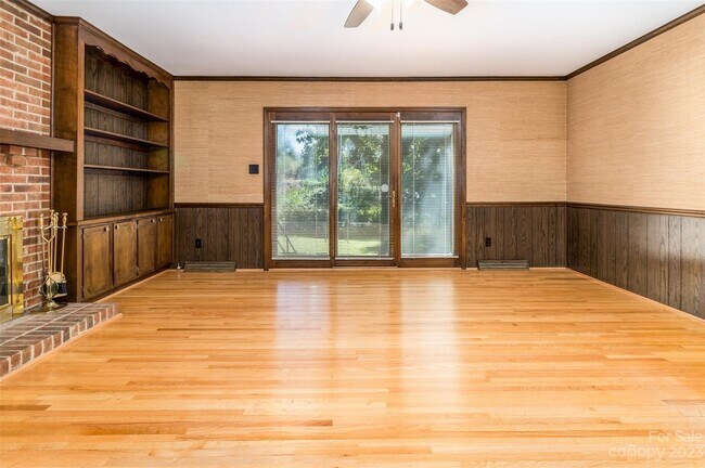 Building Photo - 9120 Joyce Kilmer Dr