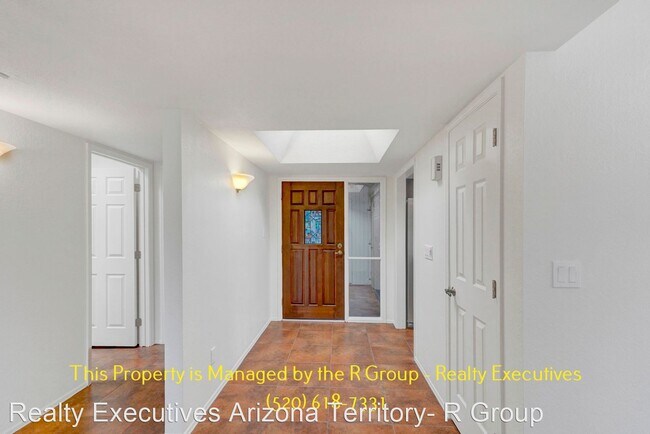 Building Photo - 2 br, 2 bath House - 4587 N Avenida Ronca