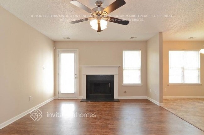 Foto del edificio - 1085 Augusta Woods Dr