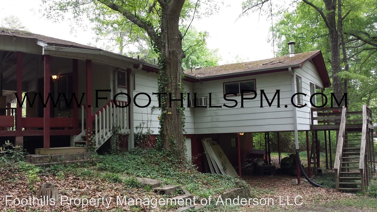 Primary Photo - 4 br, 3 bath House - 256 Micasa Drive