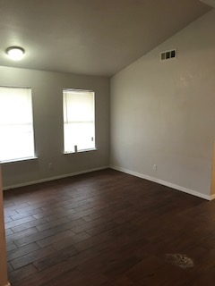 Building Photo - 207 Skyline Rd