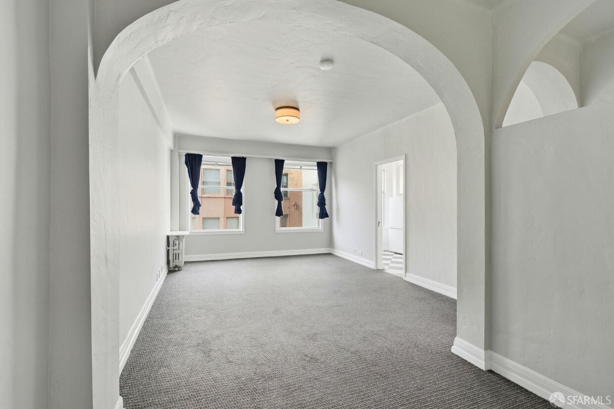 Foto principal - 631 O'Farrell St