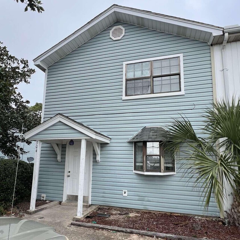 Foto principal - 315 Oxford Ct