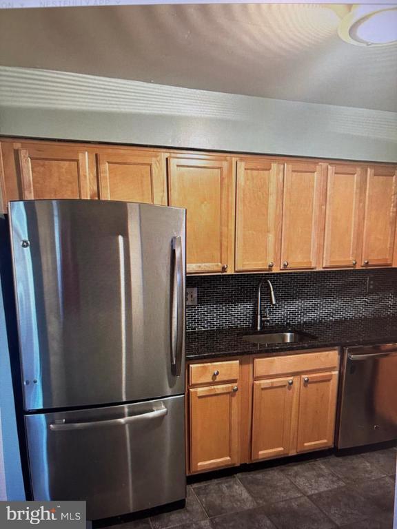 Foto principal - 50301 Delaire Landing Rd