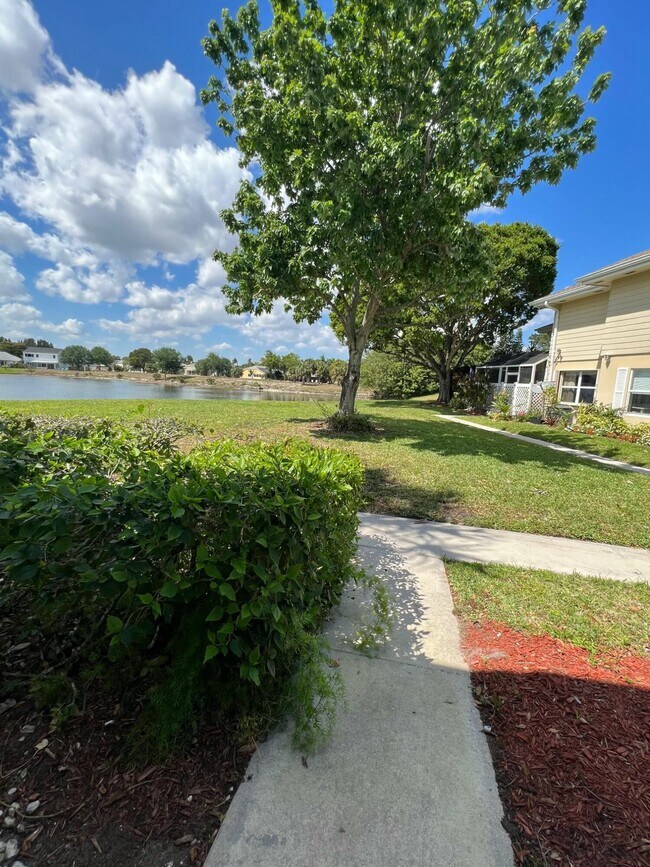 Foto del edificio - 3802 Medford Ct