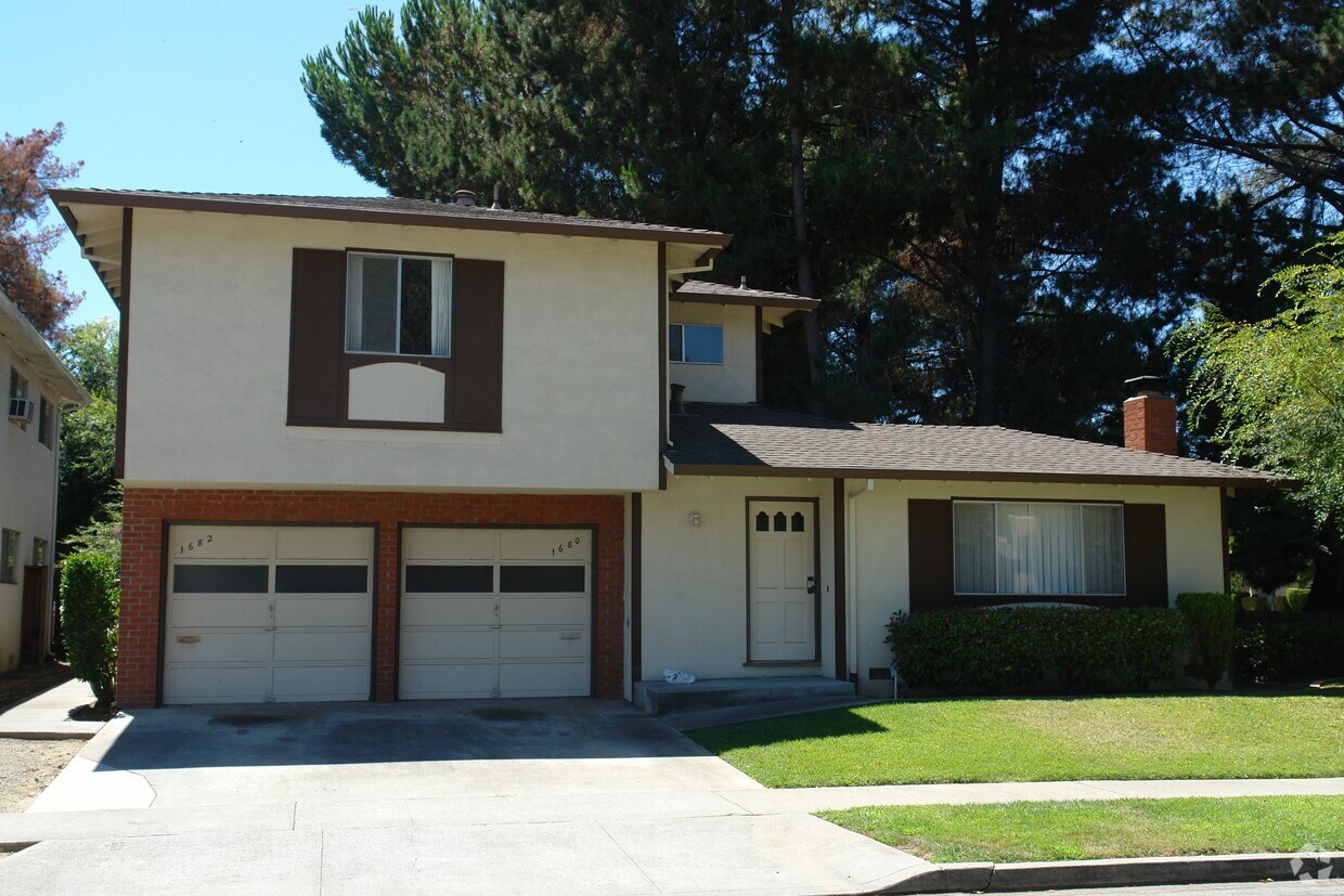 Foto principal - 1680-1682 De Marietta Ave