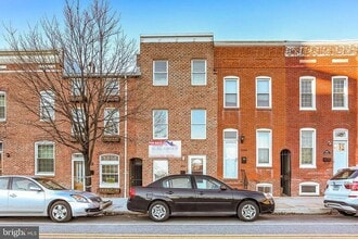 Building Photo - 2604 Hudson St
