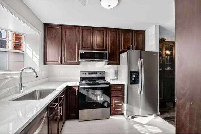 Building Photo - 405 Westminster Ln