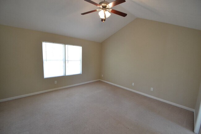 Building Photo - 55 Carver Dr