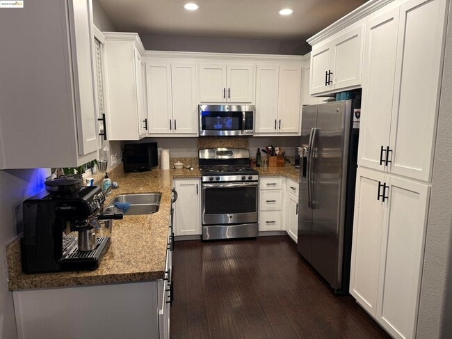 Building Photo - 482 Crimson Clover Ct