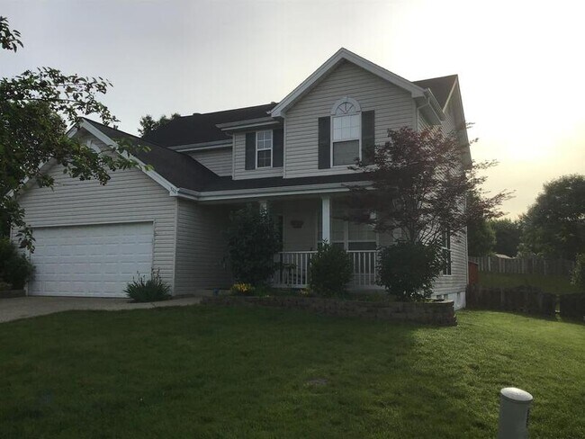 Building Photo - 544 Glen Oak Dr