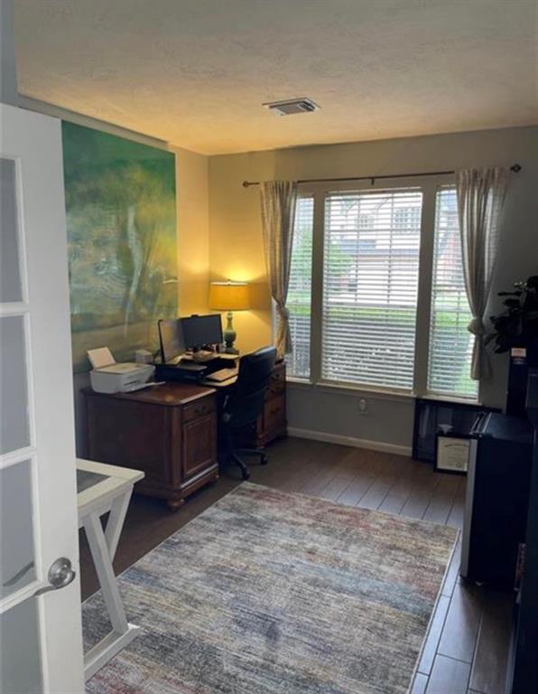 Foto del edificio - 20723 Great Laurel Ct