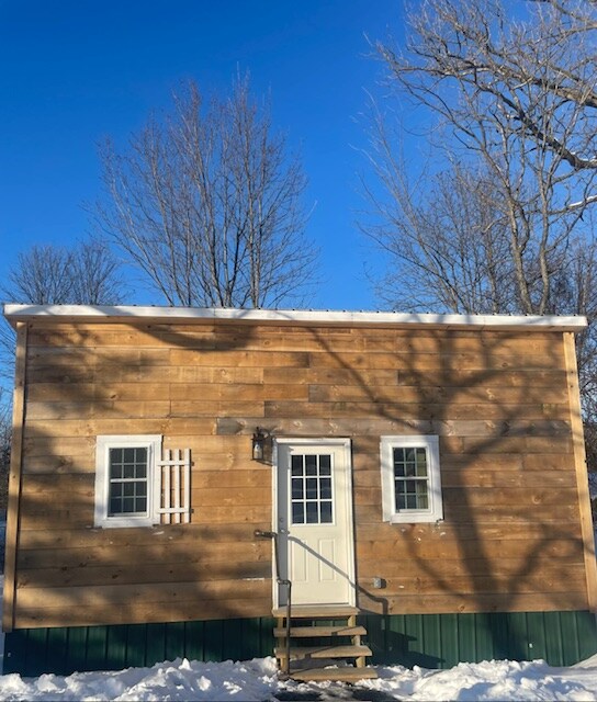 Foto del edificio - 1 Town Line Rd